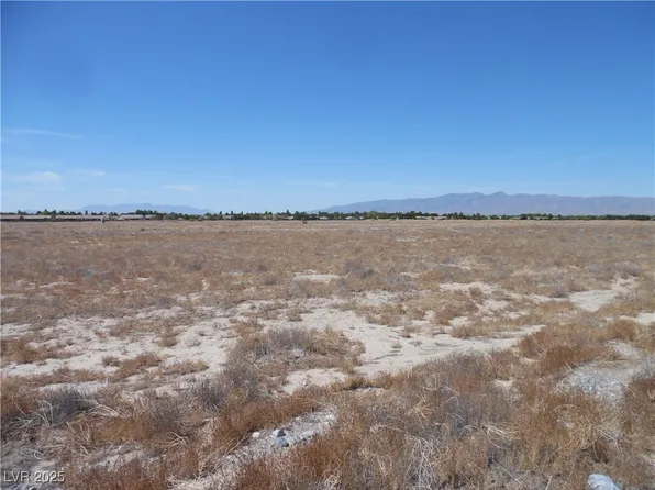 4181 Cross Pl, Pahrump, NV 89061