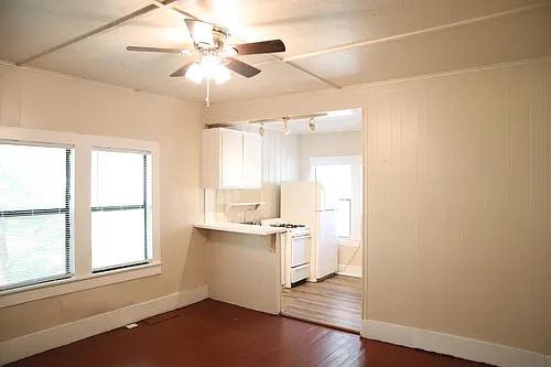 1116 N Bell Ave #2 Photo 1