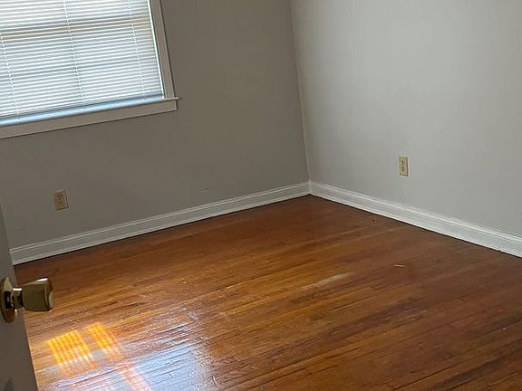 5th image of 1701-4 Queens Rd