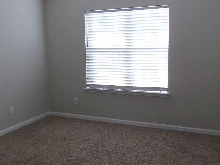 8488 Chaceview Ct — Photo 11