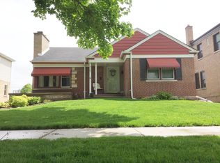 9729 S Harding Ave, Evergreen Park, IL 60805