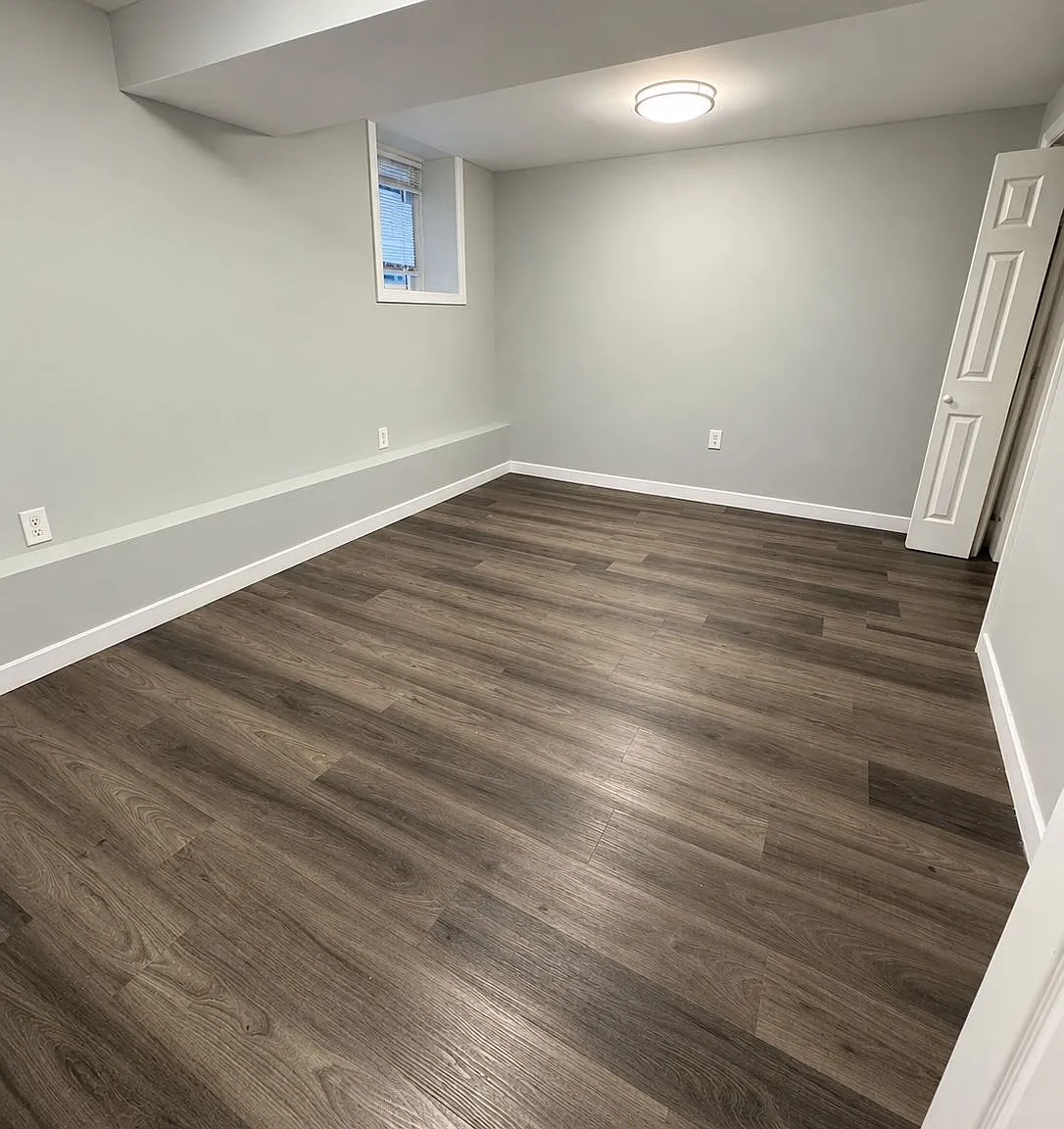 1 bed, $1,718 — Photo 2