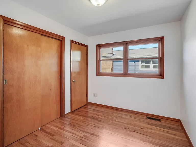 9148 SE Ankeny St — Photo 7