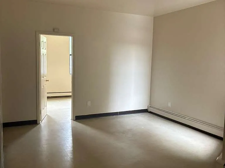 142 Orchard St #4L — Photo 5