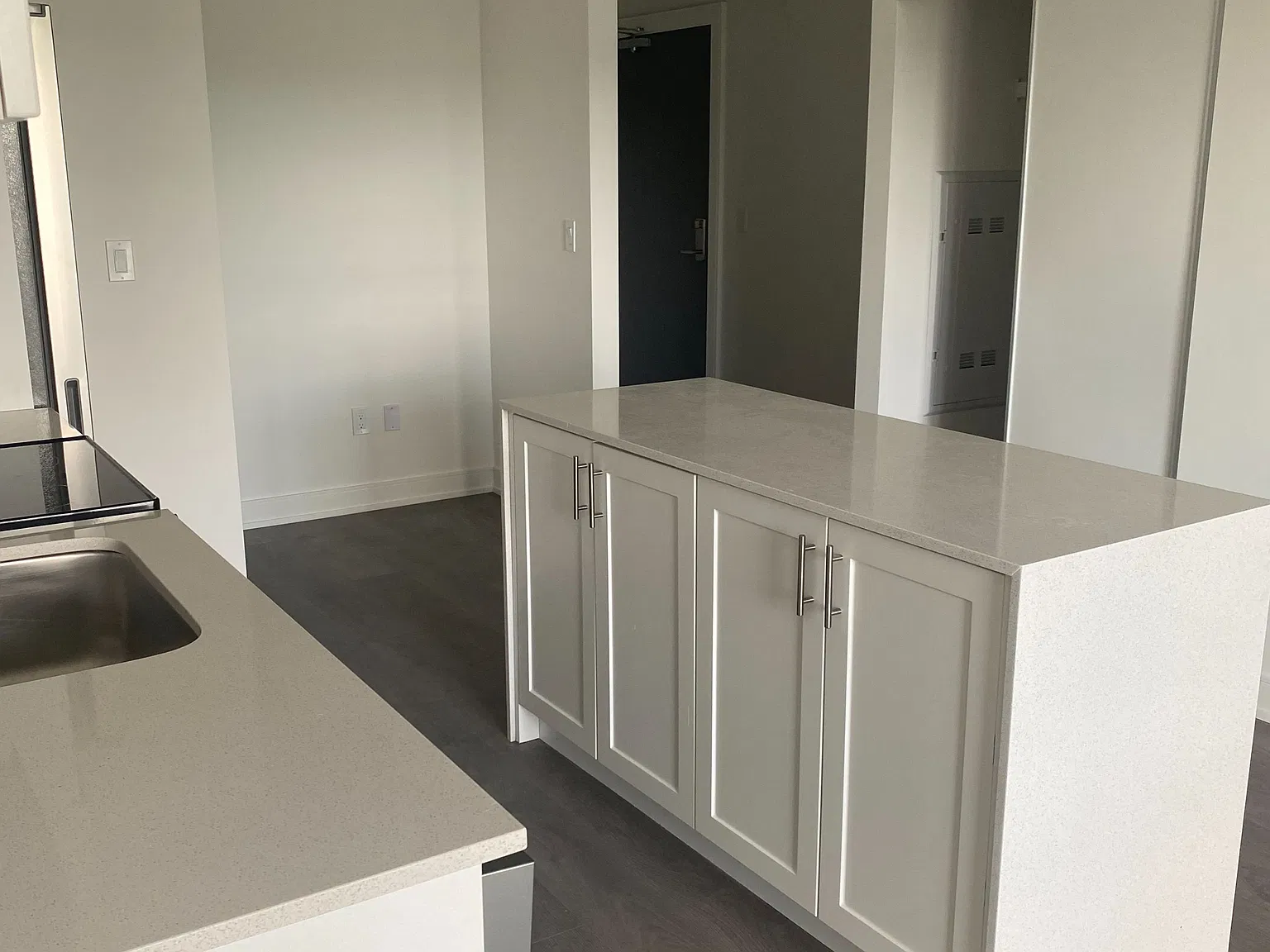 1 bed, $2,450 — Photo 2