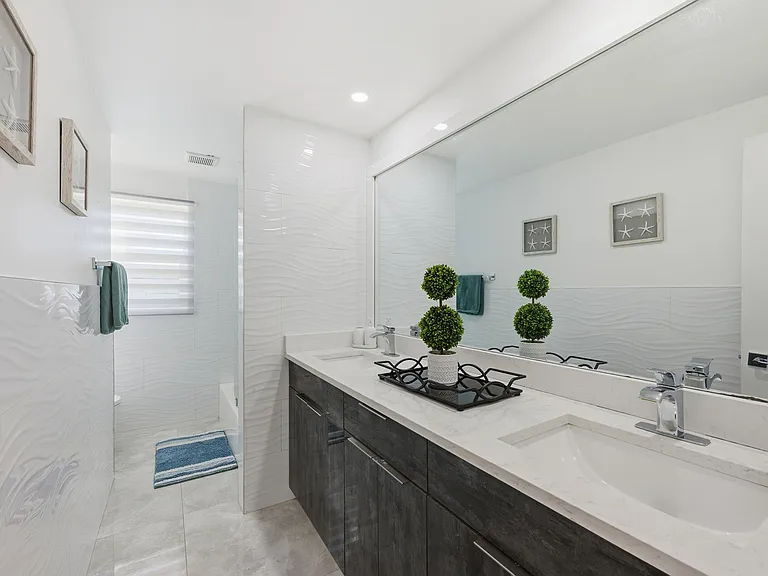 4644 Bay Crest Dr — Photo 18