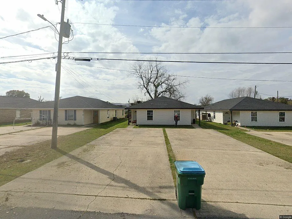 2017 32nd Ave