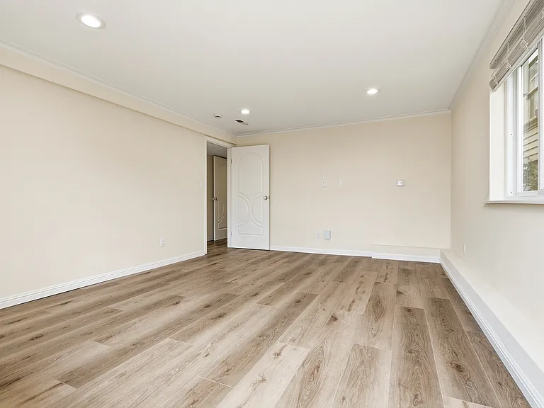 2317 Cecilia Ave — Photo 35