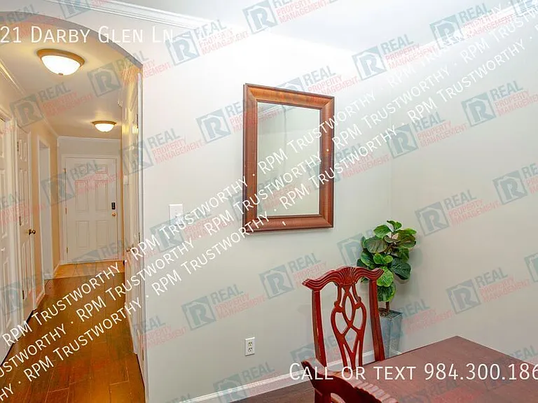 521 Darby Glen Ln #1 — Photo 14