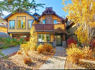 126B Rundle Cres, Canmore, AB T1W 2L6
