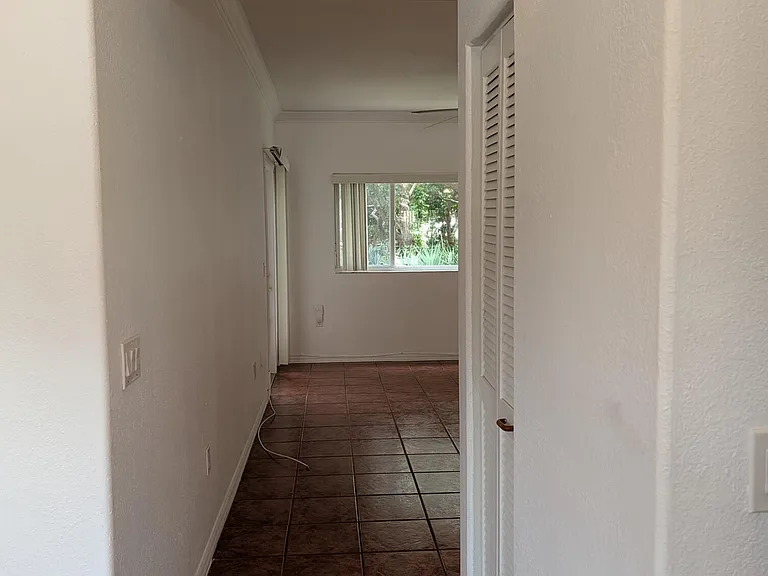 313 Ocean Park Ln #V95 — Photo 2
