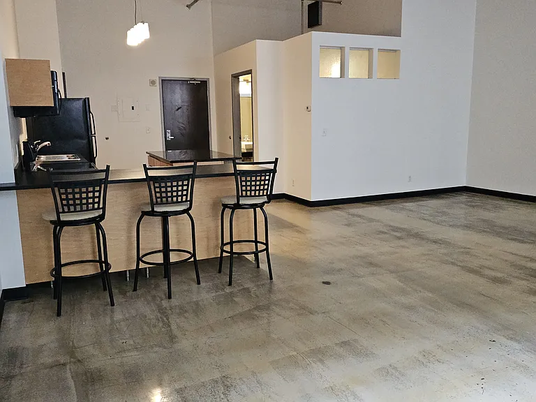 350 Saint Peter St #419 — Photo 25