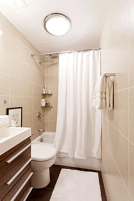 Rented by Compass | media 23