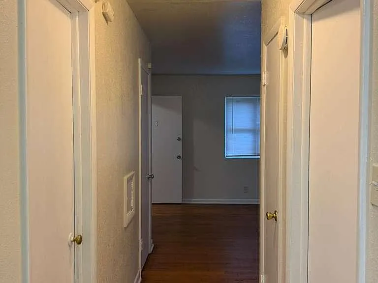 Unit Photo
