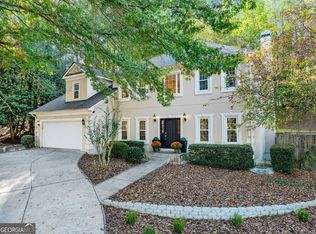125 Georgian Manor Ct, Johns Creek, GA 30022