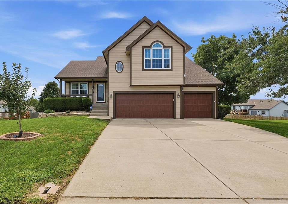 1st image of 519 Holt Dr