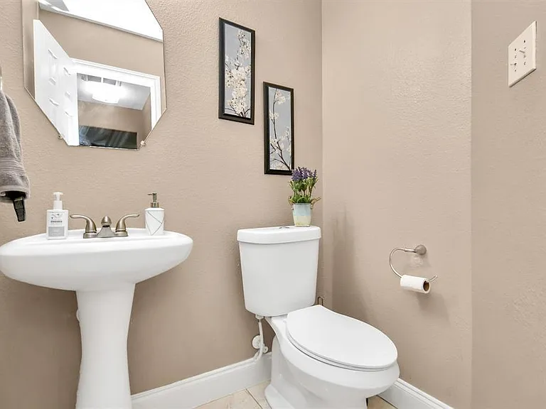 1215 Lavender Shade Ct — Photo 19