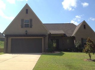 369 Windsor Dr N, Oxford, MS 38655