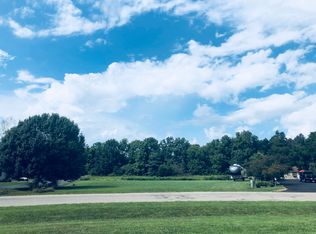 7 Patterson Springs Rd, Camargo, IL 61919