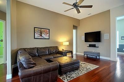 2nd image of 3742 Pascoli Pl
