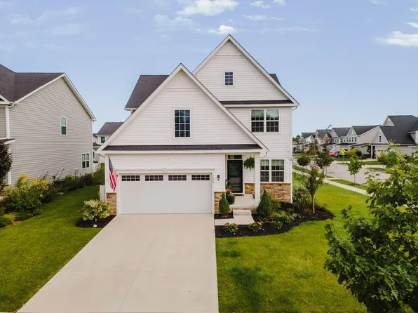 1445 Augustine Dr, Marysville, OH 43040
