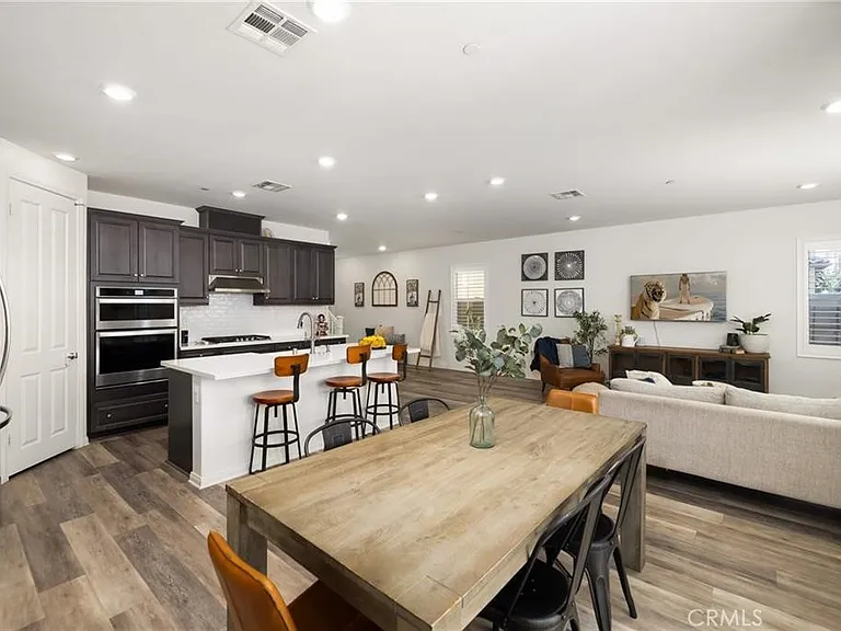 820 Brynlee Pl — Photo 9
