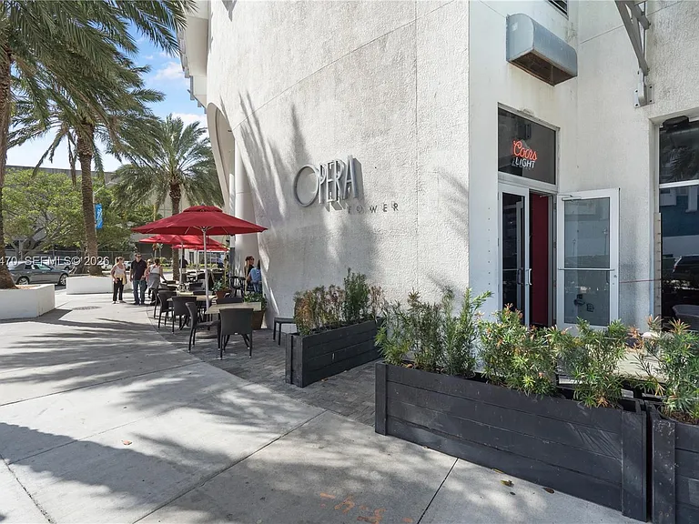 1750 N Bayshore Dr #3409 — Photo 32