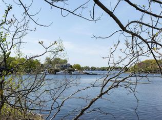 396 Portsmouth Ave, New Castle, NH 03854