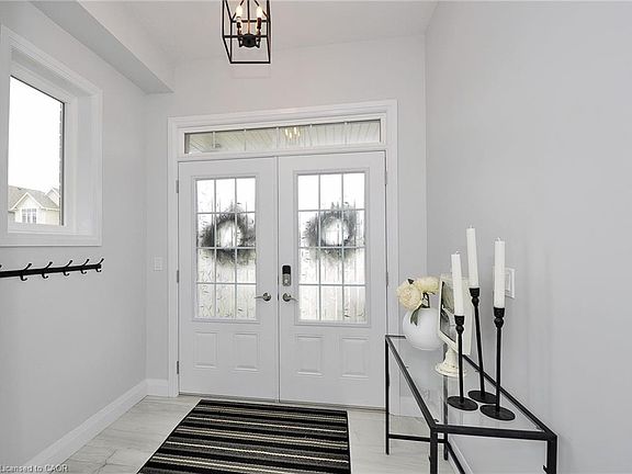 4th image of 21 Gourlay Farm Ln