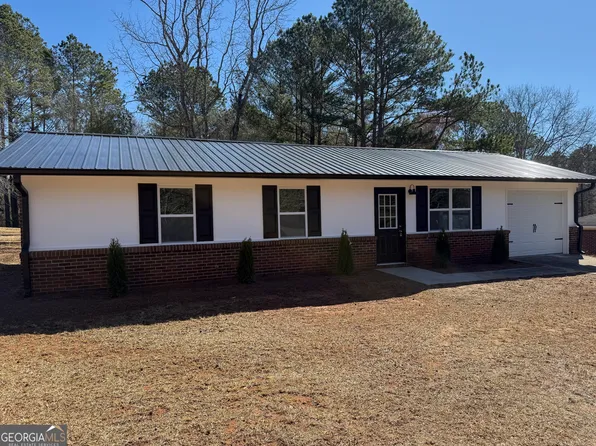 185 Lakewood Dr, Thomaston, GA 30286