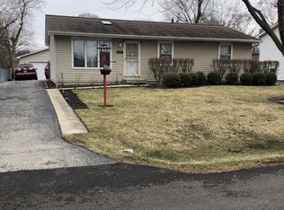 38332 N Wilson Ave, Beach Park, IL