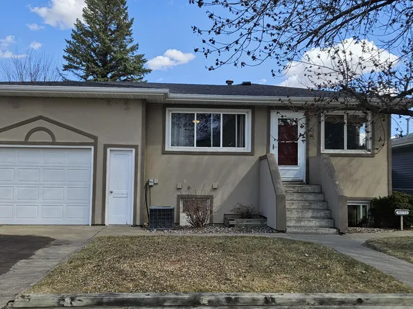 915 S 17th St, Bismarck, ND 58504