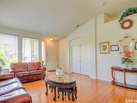 4th image of 7933 Tantura Way