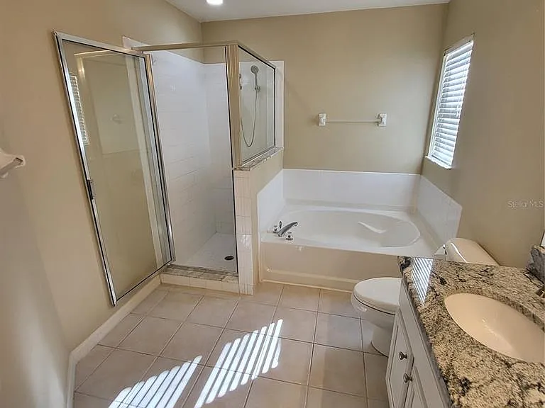25903 Bloomsbury Ct — Photo 22