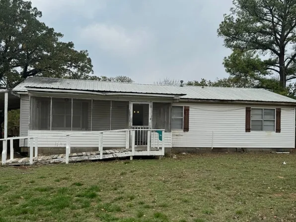 1141 6th St, Healdton, OK 73438