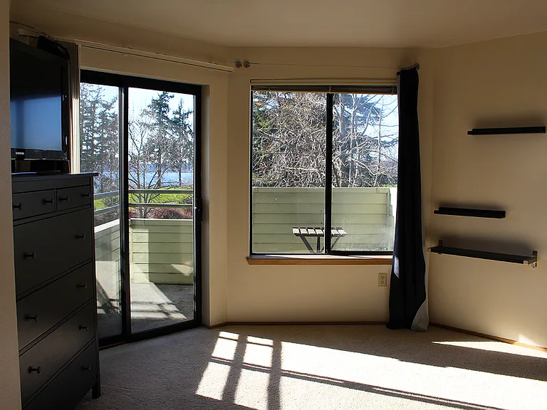 15 4th Ave #1 — Photo 10