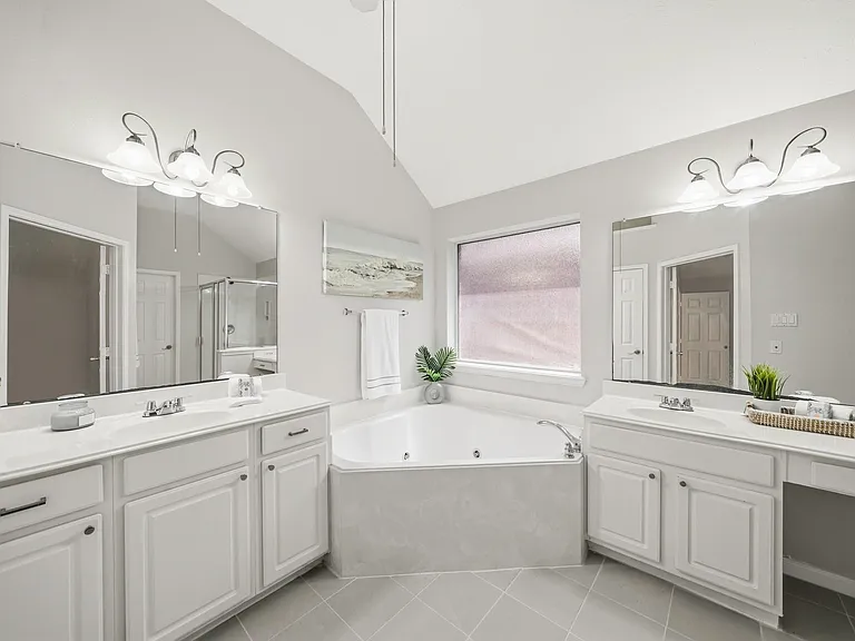 11308 Windy Dawn Dr — Photo 24