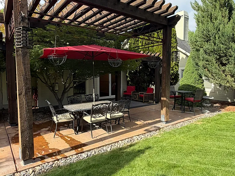 Backyard Patio 2