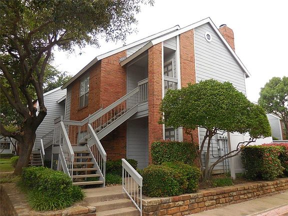 2nd image of 2106 Amesbury Dr Unit 222
