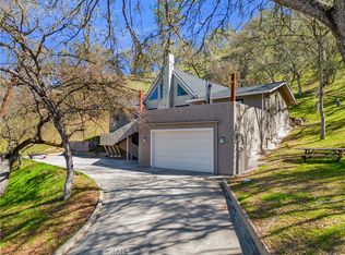 2574 Shoreline Rd, Bradley, CA 93426