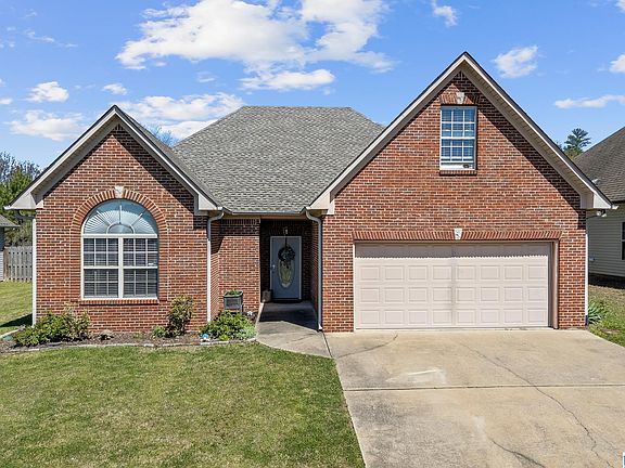 2nd image of 2068 Highview Way