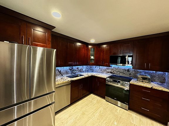 Kitchen with 2024 appliances