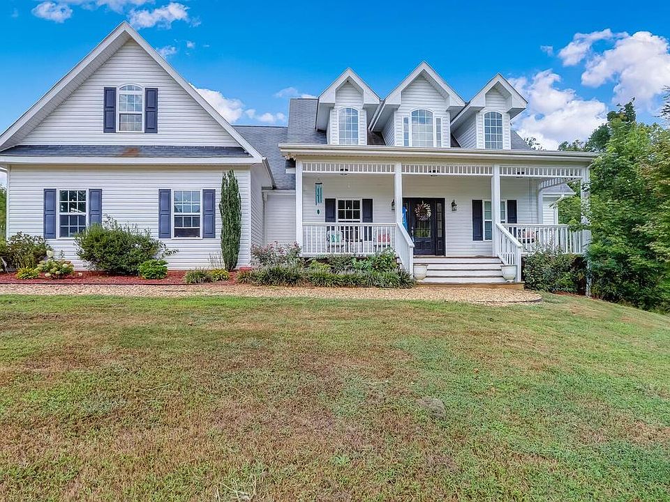 1st image of 107 Piney Ln