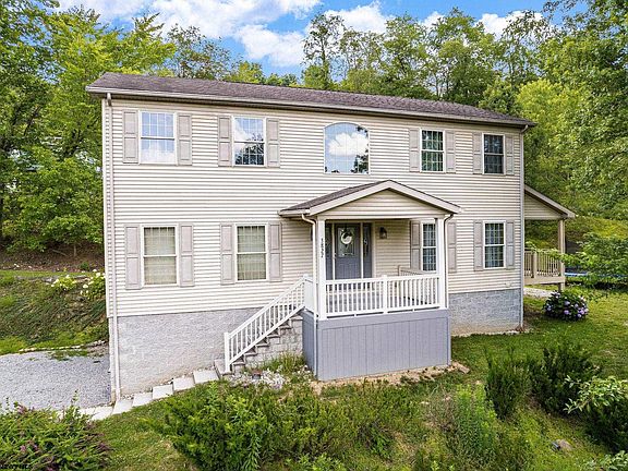 3rd image of 3827 Hood Avenue
