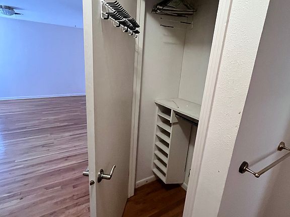 4th image of 1010 Homeric Dr