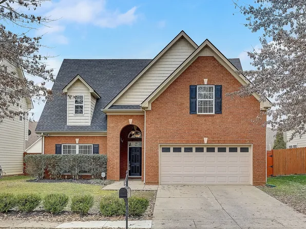2926 Morning Mist Ct, Murfreesboro, TN 37128