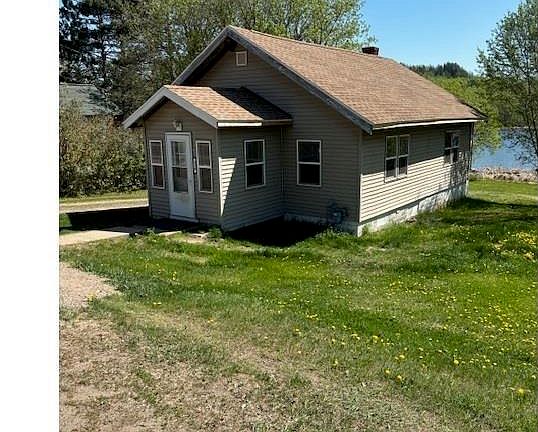 2nd image of 310 1st Ave N