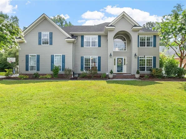 3712 Cypress Vine Ln, Virginia Beach, VA 23456