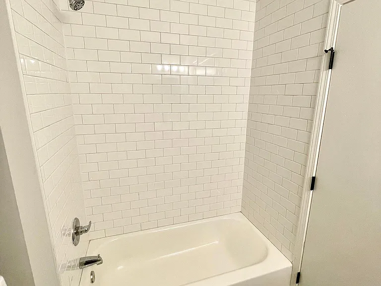 9015 Washington St — Photo 12