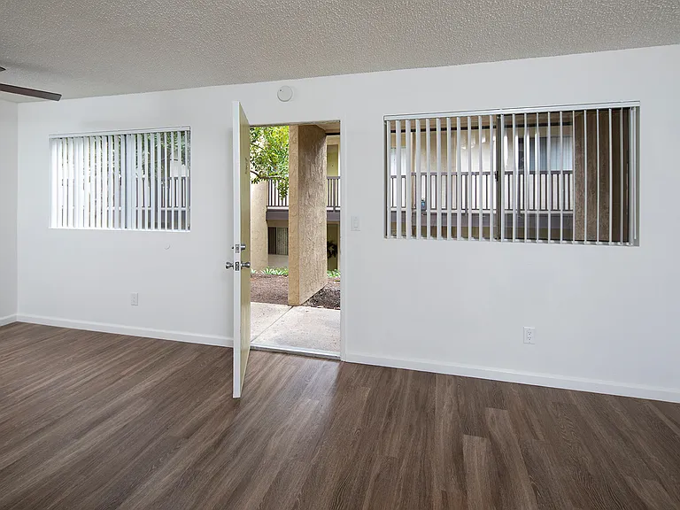 Park Place Apartments — Photo 6